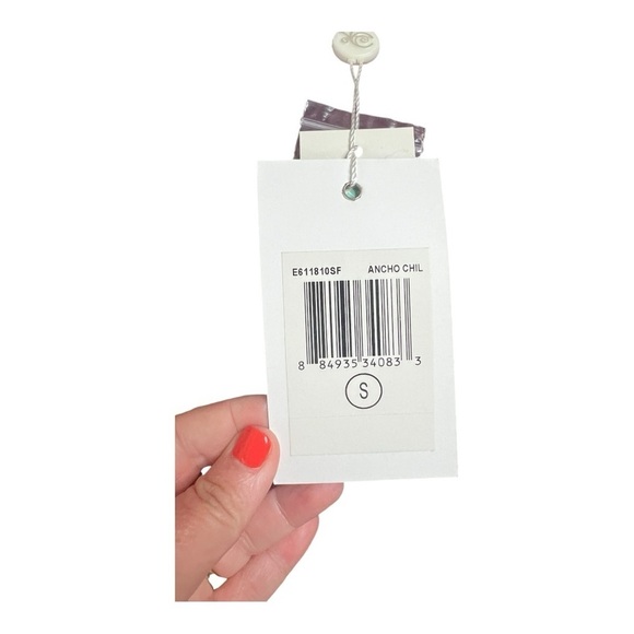 Stitch Fix Cranberry Super Soft Open Front Cardifan 3/4 Button Detail Sleeves - Picture 6 of 11